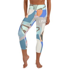 STRIKE A YOGA POSE CAPRI LEGGINGS
